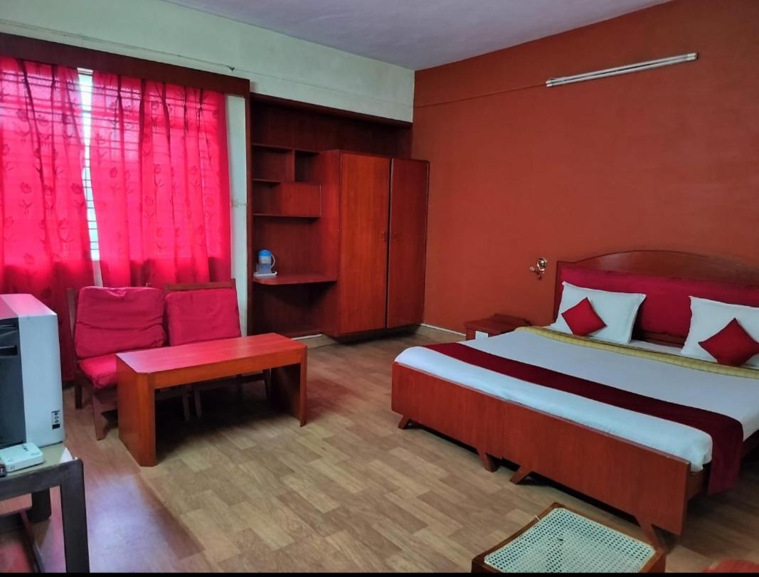 Natures Retreat Hotels And Resorts أوتي المظهر الخارجي الصورة